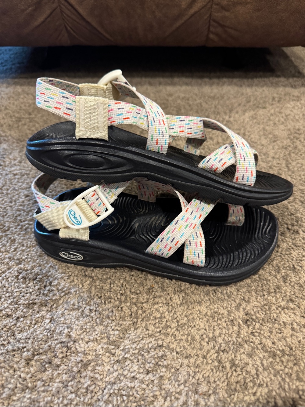 Women’s Chaco “White Sprinkle” Pattern Z/2 Sandal - Picture 4 of 7